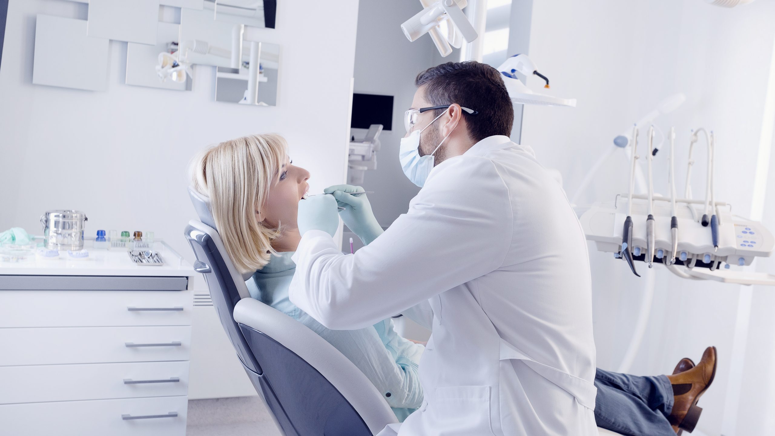 Dentist in Houston, MS